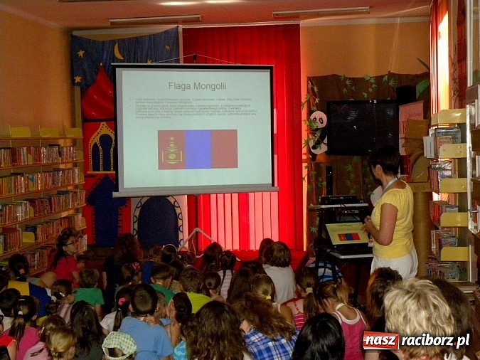 Zdjęcie w galerii na portalu naszraciborz.pl: Lato w bibliotece - Na stepach Mongolii wiadomości z regionu