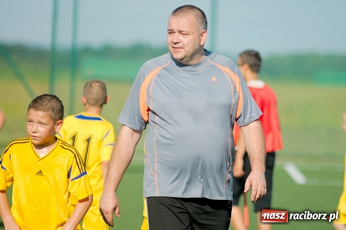 Zdjęcie w galerii na portalu naszraciborz.pl: Młode Wilki z Tworkowa zmierzyły się z rodzicami wiadomości z regionu