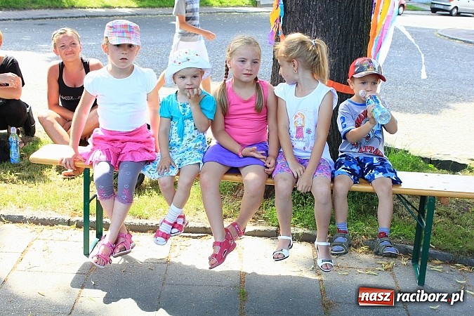 Zdjęcie w galerii na portalu naszraciborz.pl: Indiańskie klimaty na krzanowickim rynku wiadomości z regionu