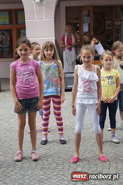 Zdjęcie w galerii na portalu naszraciborz.pl: Wystąpili z pokazem tanecznym przy RCI wiadomości z regionu