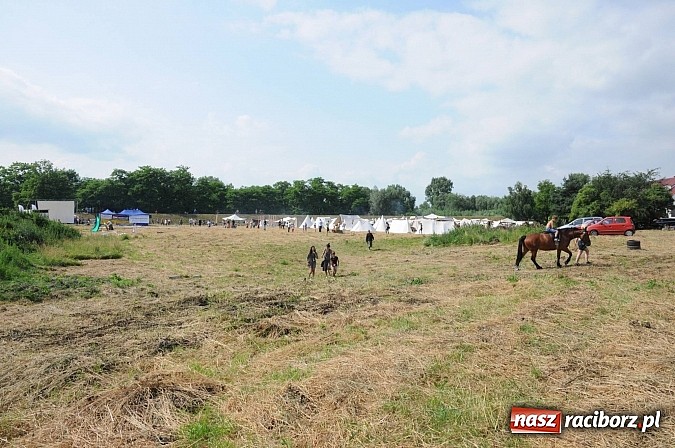 Zdjęcie w galerii na portalu naszraciborz.pl: Na Ostrogu trwa V Raciborski Festiwal Średniowieczny. Co w niedzielę? wiadomości z regionu