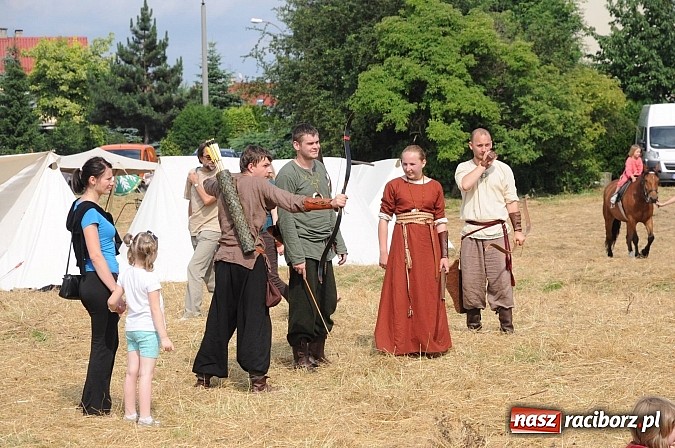 Zdjęcie w galerii na portalu naszraciborz.pl: Na Ostrogu trwa V Raciborski Festiwal Średniowieczny. Co w niedzielę? wiadomości z regionu