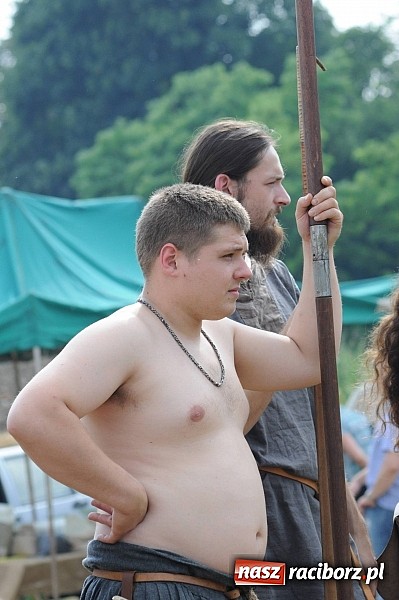 Zdjęcie w galerii na portalu naszraciborz.pl: Na Ostrogu trwa V Raciborski Festiwal Średniowieczny. Co w niedzielę? wiadomości z regionu