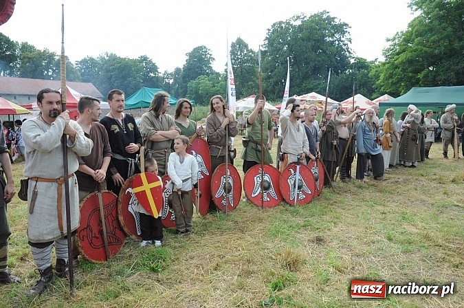 Zdjęcie w galerii na portalu naszraciborz.pl: Na Ostrogu trwa V Raciborski Festiwal Średniowieczny. Co w niedzielę? wiadomości z regionu