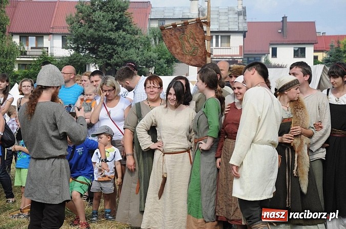 Zdjęcie w galerii na portalu naszraciborz.pl: Na Ostrogu trwa V Raciborski Festiwal Średniowieczny. Co w niedzielę? wiadomości z regionu