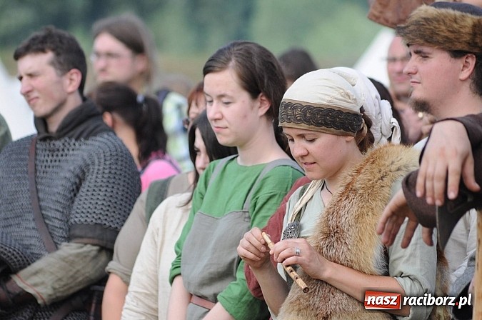 Zdjęcie w galerii na portalu naszraciborz.pl: Na Ostrogu trwa V Raciborski Festiwal Średniowieczny. Co w niedzielę? wiadomości z regionu
