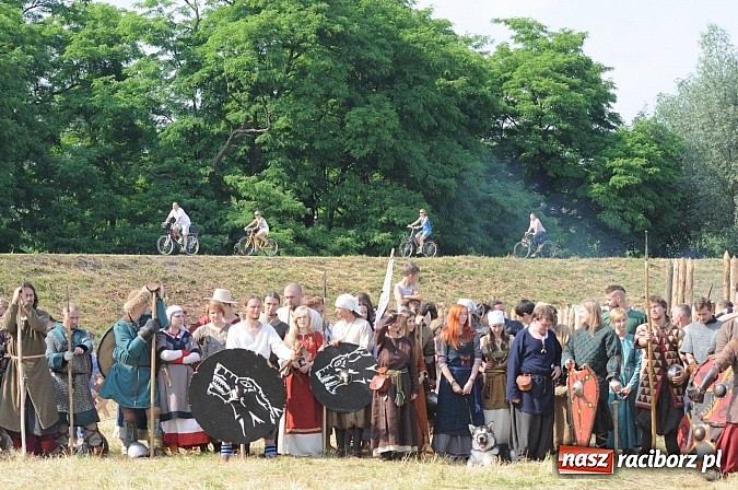 Zdjęcie w galerii na portalu naszraciborz.pl: Na Ostrogu trwa V Raciborski Festiwal Średniowieczny. Co w niedzielę? wiadomości z regionu