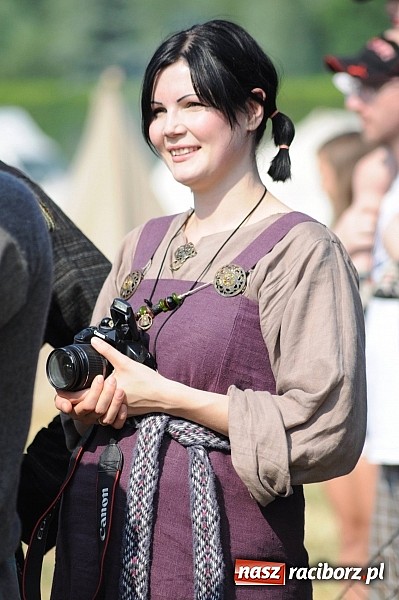 Zdjęcie w galerii na portalu naszraciborz.pl: Na Ostrogu trwa V Raciborski Festiwal Średniowieczny. Co w niedzielę? wiadomości z regionu