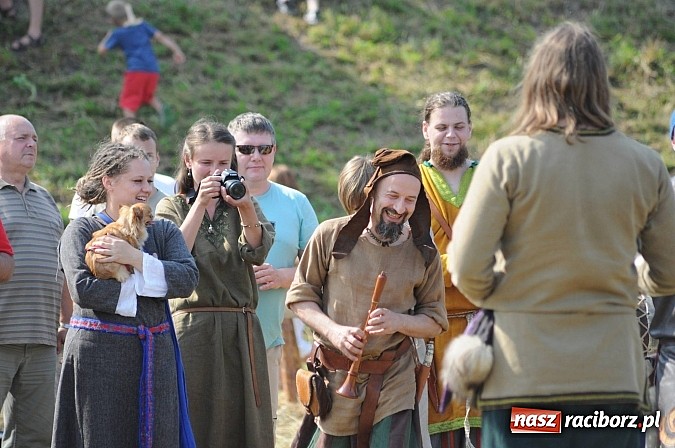 Zdjęcie w galerii na portalu naszraciborz.pl: Na Ostrogu trwa V Raciborski Festiwal Średniowieczny. Co w niedzielę? wiadomości z regionu