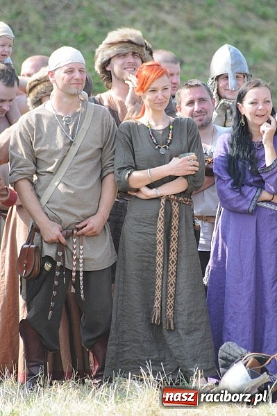 Zdjęcie w galerii na portalu naszraciborz.pl: Na Ostrogu trwa V Raciborski Festiwal Średniowieczny. Co w niedzielę? wiadomości z regionu