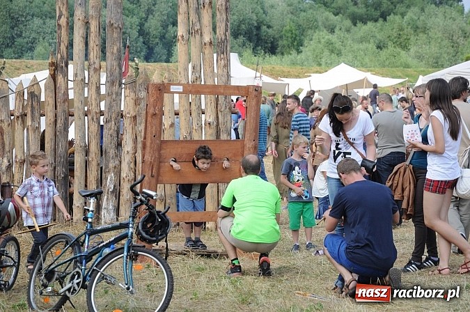 Zdjęcie w galerii na portalu naszraciborz.pl: Na Ostrogu trwa V Raciborski Festiwal Średniowieczny. Co w niedzielę? wiadomości z regionu