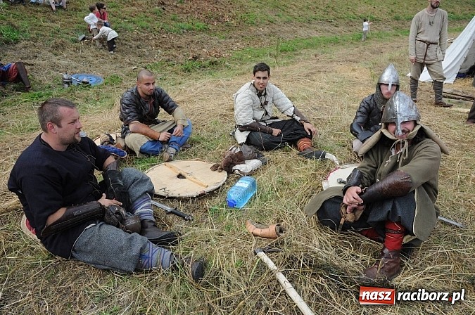 Zdjęcie w galerii na portalu naszraciborz.pl: Na Ostrogu trwa V Raciborski Festiwal Średniowieczny. Co w niedzielę? wiadomości z regionu