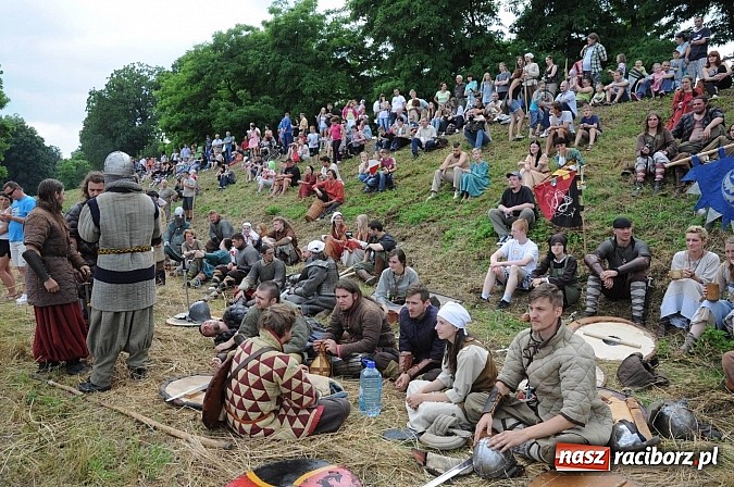 Zdjęcie w galerii na portalu naszraciborz.pl: Na Ostrogu trwa V Raciborski Festiwal Średniowieczny. Co w niedzielę? wiadomości z regionu