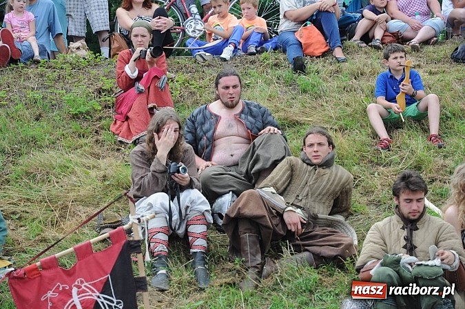 Zdjęcie w galerii na portalu naszraciborz.pl: Na Ostrogu trwa V Raciborski Festiwal Średniowieczny. Co w niedzielę? wiadomości z regionu