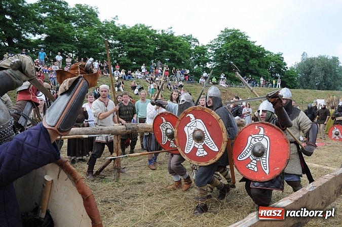 Zdjęcie w galerii na portalu naszraciborz.pl: Na Ostrogu trwa V Raciborski Festiwal Średniowieczny. Co w niedzielę? wiadomości z regionu