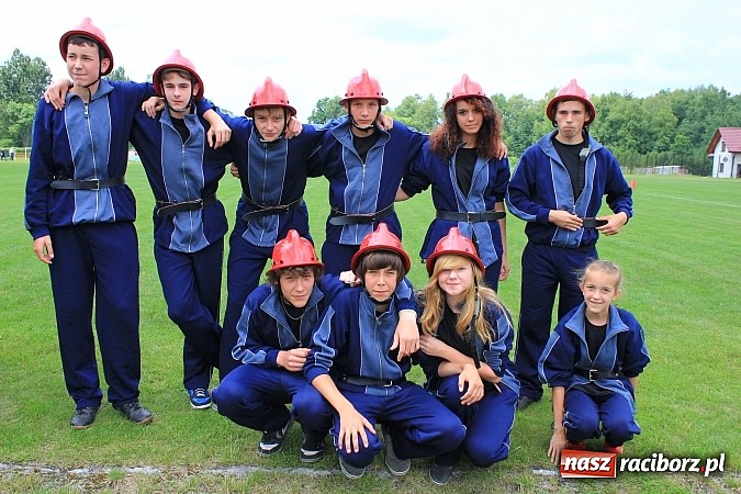 Zdjęcie w galerii na portalu naszraciborz.pl: OSP Turze z pucharem burmistrza gminy wiadomości z regionu