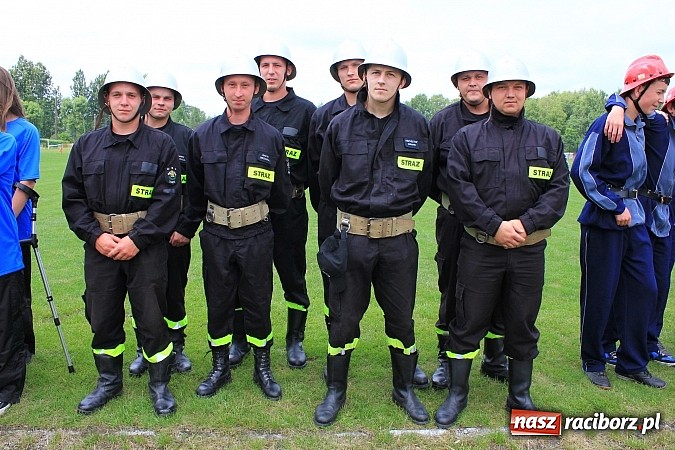 Zdjęcie w galerii na portalu naszraciborz.pl: OSP Turze z pucharem burmistrza gminy wiadomości z regionu