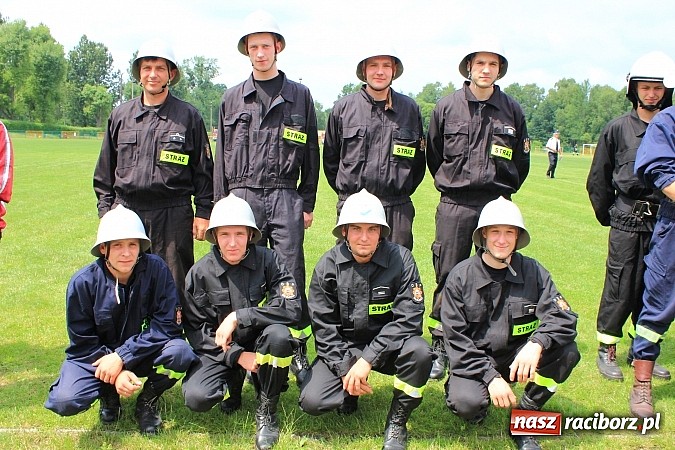 Zdjęcie w galerii na portalu naszraciborz.pl: OSP Turze z pucharem burmistrza gminy wiadomości z regionu