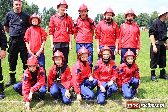 Zdjęcie w galerii na portalu naszraciborz.pl: OSP Turze z pucharem burmistrza gminy wiadomości z regionu