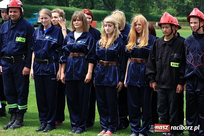 Zdjęcie w galerii na portalu naszraciborz.pl: OSP Turze z pucharem burmistrza gminy wiadomości z regionu