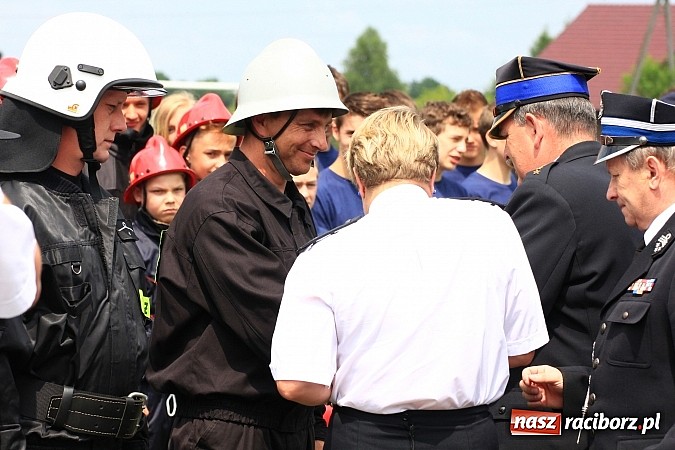 Zdjęcie w galerii na portalu naszraciborz.pl: OSP Turze z pucharem burmistrza gminy wiadomości z regionu