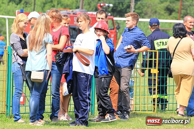 Zdjęcie w galerii na portalu naszraciborz.pl: OSP Turze z pucharem burmistrza gminy wiadomości z regionu