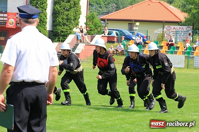 Zdjęcie w galerii na portalu naszraciborz.pl: OSP Turze z pucharem burmistrza gminy wiadomości z regionu