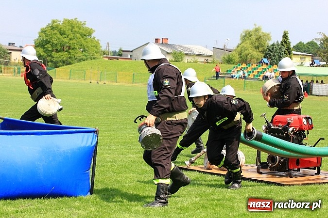 Zdjęcie w galerii na portalu naszraciborz.pl: OSP Turze z pucharem burmistrza gminy wiadomości z regionu
