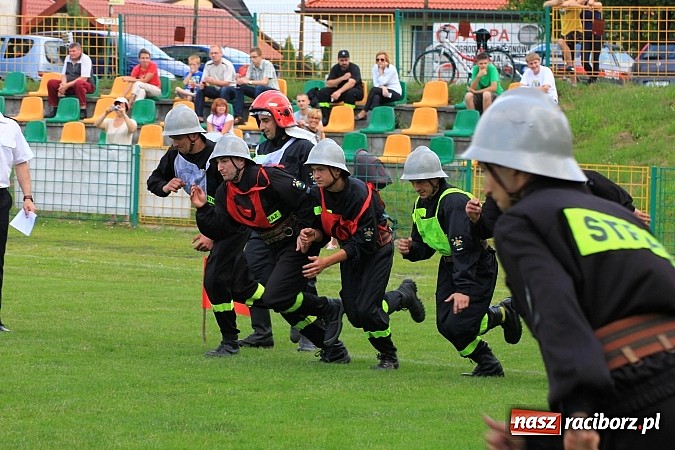 Zdjęcie w galerii na portalu naszraciborz.pl: OSP Turze z pucharem burmistrza gminy wiadomości z regionu
