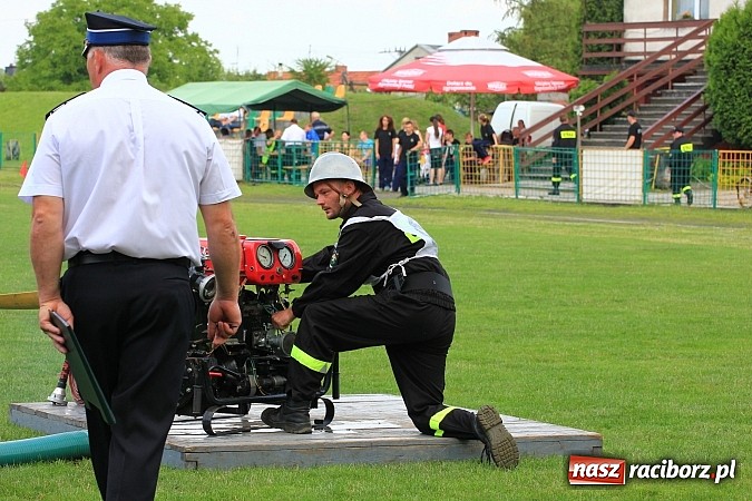 Zdjęcie w galerii na portalu naszraciborz.pl: OSP Turze z pucharem burmistrza gminy wiadomości z regionu
