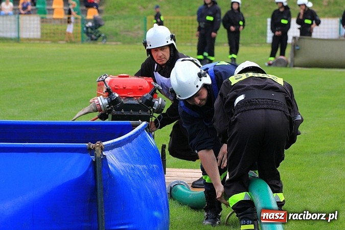 Zdjęcie w galerii na portalu naszraciborz.pl: OSP Turze z pucharem burmistrza gminy wiadomości z regionu