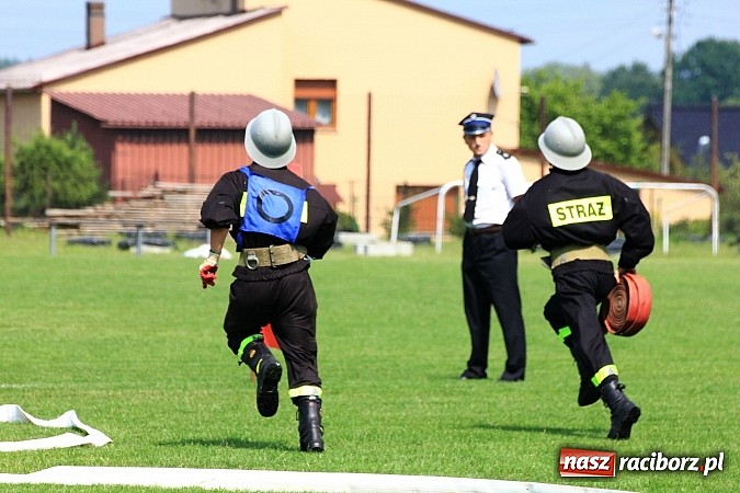 Zdjęcie w galerii na portalu naszraciborz.pl: OSP Turze z pucharem burmistrza gminy wiadomości z regionu