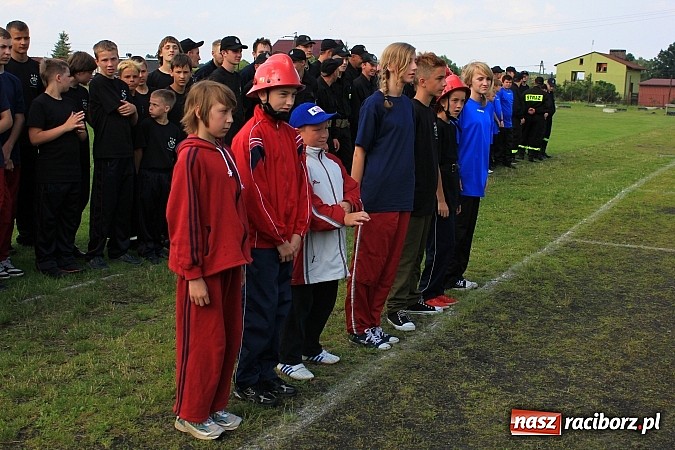 Zdjęcie w galerii na portalu naszraciborz.pl: OSP Turze z pucharem burmistrza gminy wiadomości z regionu