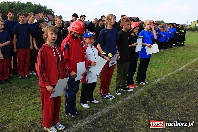 Zdjęcie w galerii na portalu naszraciborz.pl: OSP Turze z pucharem burmistrza gminy wiadomości z regionu