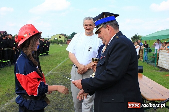 Zdjęcie w galerii na portalu naszraciborz.pl: OSP Turze z pucharem burmistrza gminy wiadomości z regionu