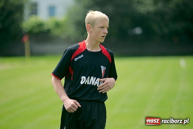 Zdjęcie w galerii na portalu naszraciborz.pl: Zespół Tworkowa pewnie wygrał grupę. Zagra w finale z obrońcą tytułu wiadomości z regionu