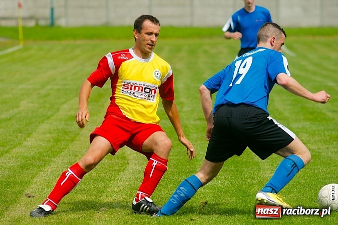 Zdjęcie w galerii na portalu naszraciborz.pl: Zespół Tworkowa pewnie wygrał grupę. Zagra w finale z obrońcą tytułu wiadomości z regionu