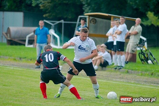 Zdjęcie w galerii na portalu naszraciborz.pl: Zespół Tworkowa pewnie wygrał grupę. Zagra w finale z obrońcą tytułu wiadomości z regionu