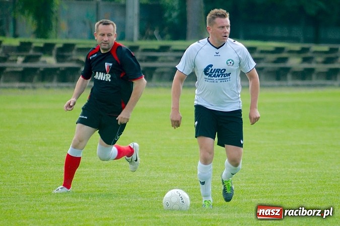 Zdjęcie w galerii na portalu naszraciborz.pl: Zespół Tworkowa pewnie wygrał grupę. Zagra w finale z obrońcą tytułu wiadomości z regionu