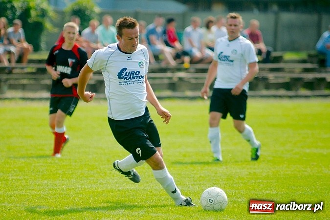 Zdjęcie w galerii na portalu naszraciborz.pl: Zespół Tworkowa pewnie wygrał grupę. Zagra w finale z obrońcą tytułu wiadomości z regionu