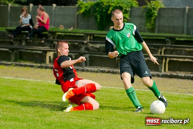 Zdjęcie w galerii na portalu naszraciborz.pl: Zespół Tworkowa pewnie wygrał grupę. Zagra w finale z obrońcą tytułu wiadomości z regionu