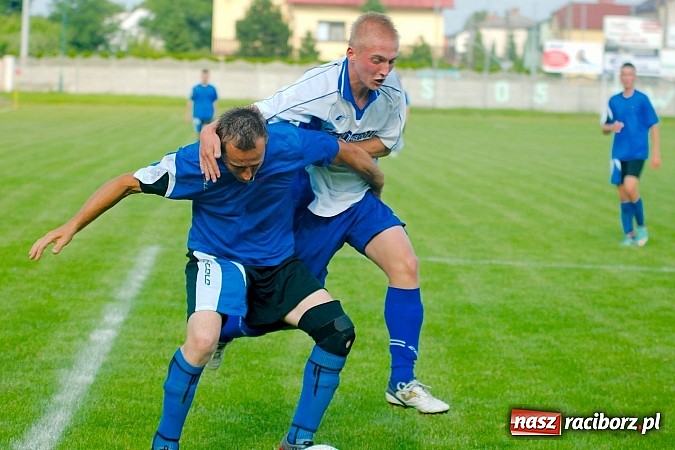 Zdjęcie w galerii na portalu naszraciborz.pl: Zespół Tworkowa pewnie wygrał grupę. Zagra w finale z obrońcą tytułu wiadomości z regionu