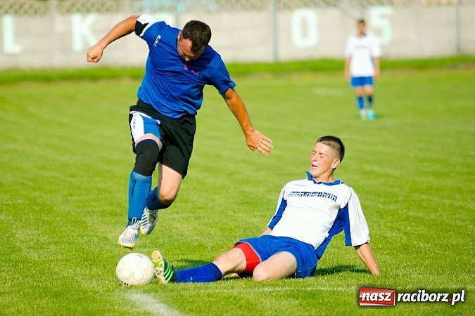 Zdjęcie w galerii na portalu naszraciborz.pl: Zespół Tworkowa pewnie wygrał grupę. Zagra w finale z obrońcą tytułu wiadomości z regionu