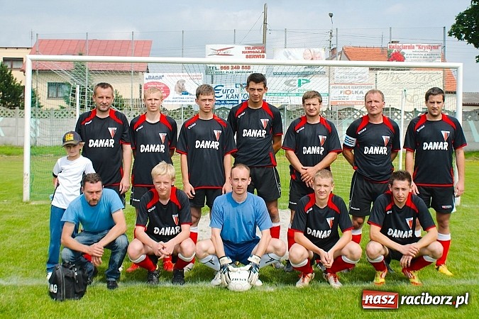 Zdjęcie w galerii na portalu naszraciborz.pl: Zespół Tworkowa pewnie wygrał grupę. Zagra w finale z obrońcą tytułu wiadomości z regionu