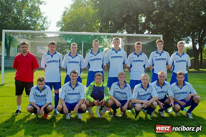 Zdjęcie w galerii na portalu naszraciborz.pl: Zespół Tworkowa pewnie wygrał grupę. Zagra w finale z obrońcą tytułu wiadomości z regionu