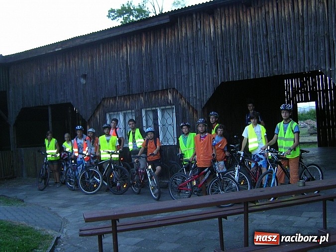 Zdjęcie w galerii na portalu naszraciborz.pl: Tenisiści TKKF Rafako pozdrawiają z wakacji wiadomości z regionu