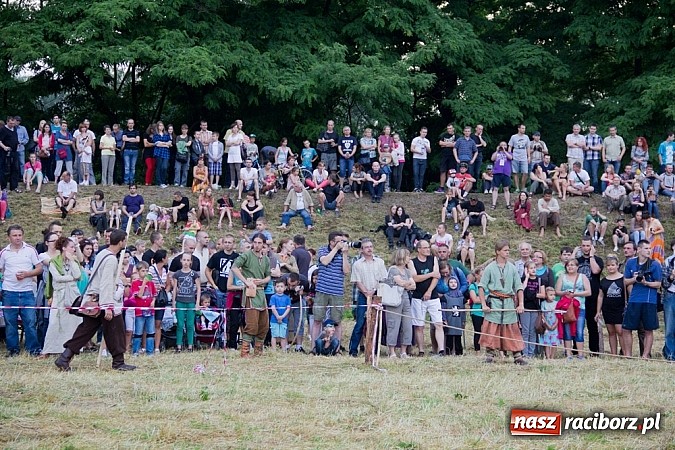 Zdjęcie w galerii na portalu naszraciborz.pl: W Raciborzu starły się hufce z całej Polski wiadomości z regionu