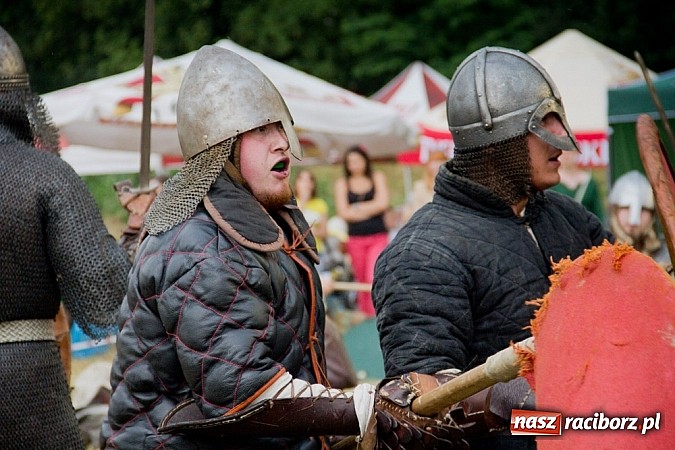Zdjęcie w galerii na portalu naszraciborz.pl: W Raciborzu starły się hufce z całej Polski wiadomości z regionu
