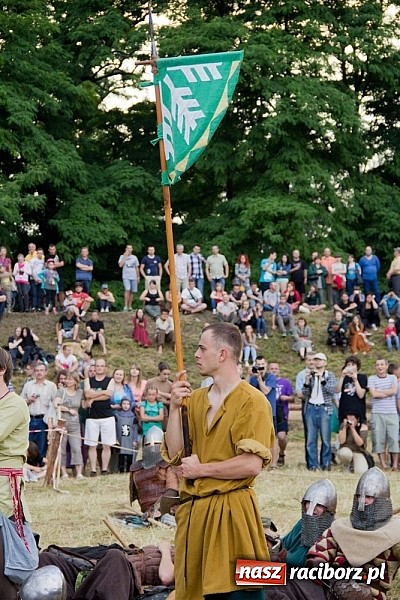 Zdjęcie w galerii na portalu naszraciborz.pl: W Raciborzu starły się hufce z całej Polski wiadomości z regionu