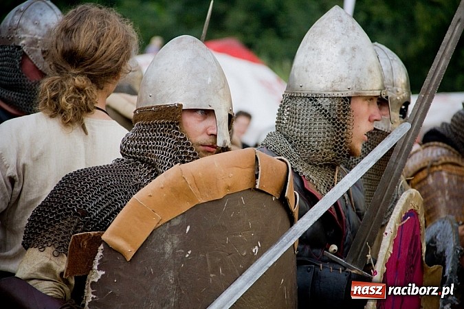 Zdjęcie w galerii na portalu naszraciborz.pl: W Raciborzu starły się hufce z całej Polski wiadomości z regionu